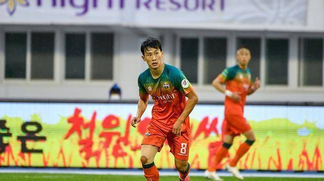 国产日韩久久久精品影院首页